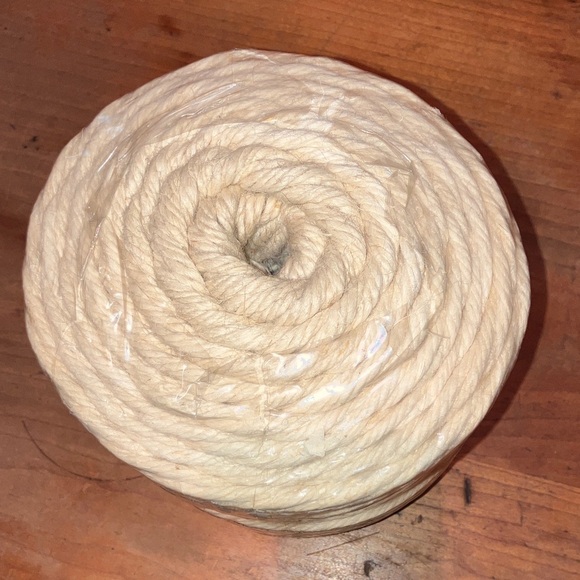 Natural Macrame Jute Yarn 3 lbs - 5 ply - 162 yards 148.1 meters - Picture 5 of 7